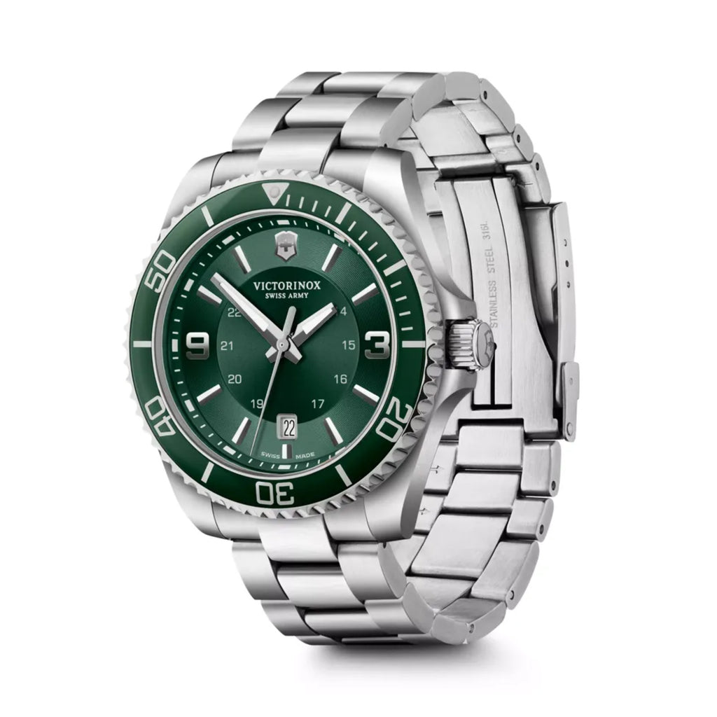 Victorinox Maverick Large Bracelet Watch 241934