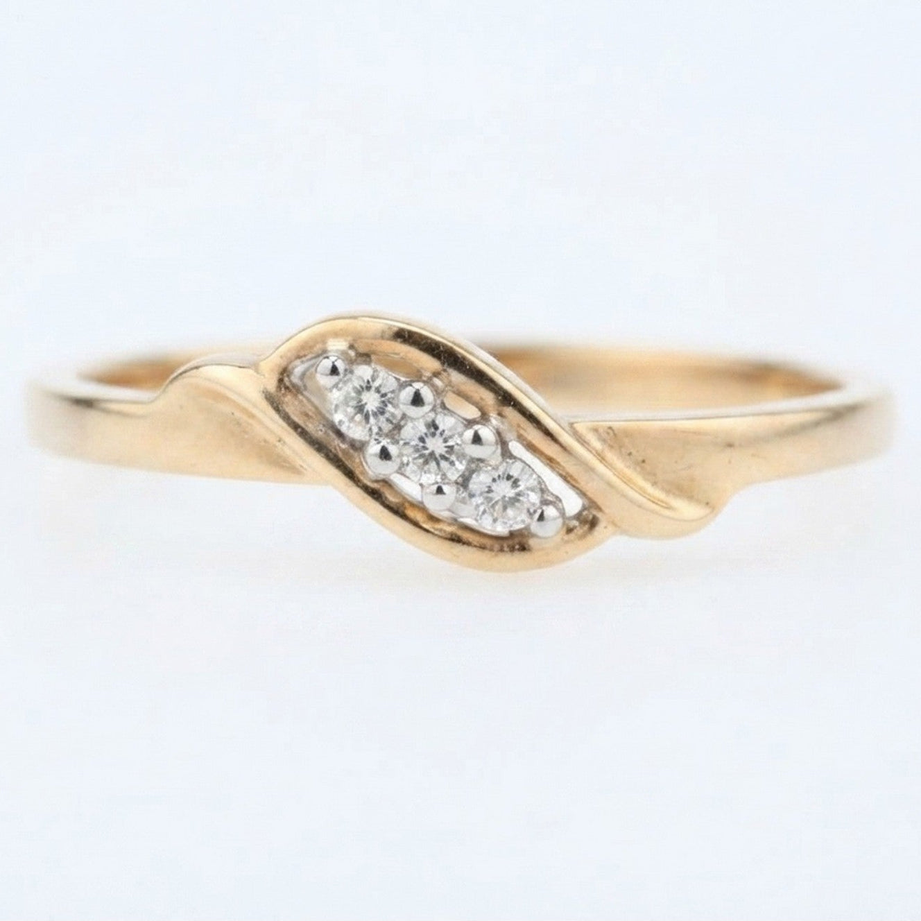 9ct Yellow Gold 0.09pts Twist Twilogy Ring 6362