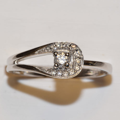 18ct White Gold 0.14ct Diamond Abstract Ring 11109