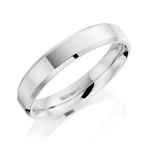 18ct White Gold 6mm  Bevelled Edge Wedding Band Size U SPECIAL OFFER