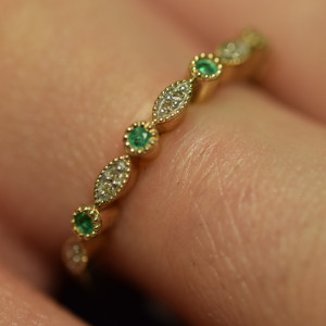 9ct Yellow Gold Emerald and 0.03ct Diamond Half Ring ESDER1317HAV