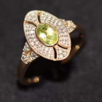 9ct Yellow Gold Peridot & 0.18ct Diamond Oval Cluster Ring ESDPR1757COL