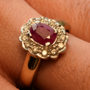 9ct Yellow Gold Ruby and 0.25ct Diamond Cluster Ring DRR226